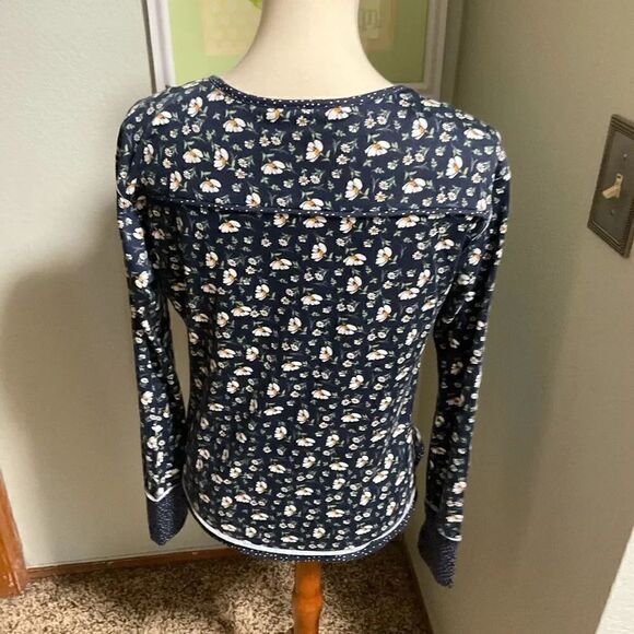 NWOT DR2 Long Sleeved Blue Top With 🌺 flowers Size S #121 - Picture 3 of 5